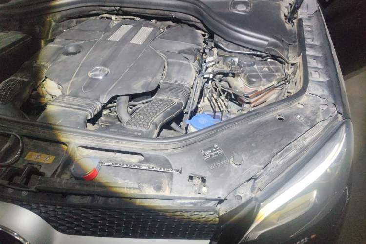 Used Mercedes-Benz GLE Coupe 2015 GLE 400 4MATIC Coupe SUV Engine Bay Left