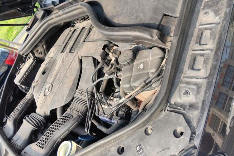Used Mercedes-Benz GLE Coupe 2015 GLE 320 4MATIC Coupe SUV Engine Bay Left