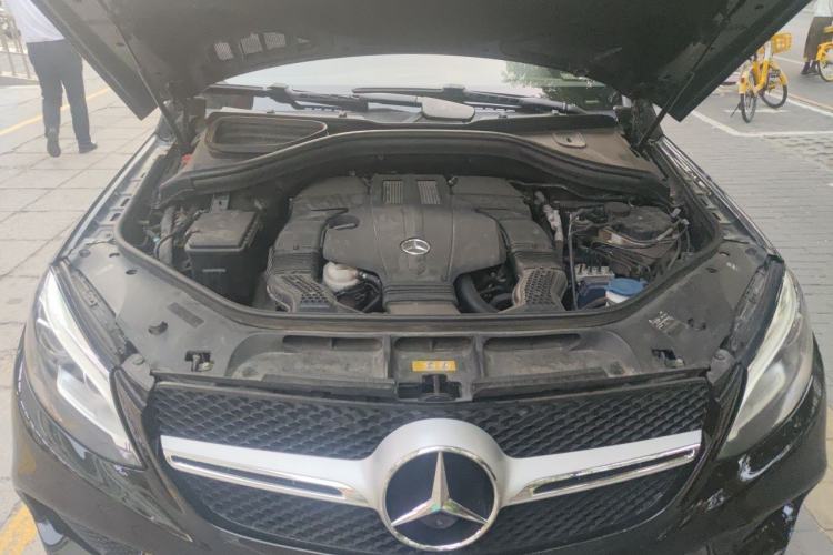 Used Mercedes-Benz GLE Coupe 2015 GLE 320 4MATIC Coupe SUV Engine Bay