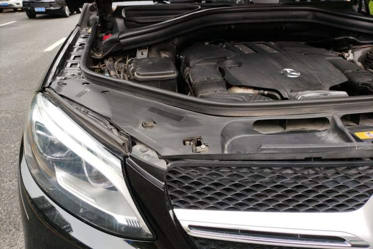 Used Mercedes-Benz GLE Coupe 2015 GLE 400 4MATIC Coupe SUV Engine Bay Right