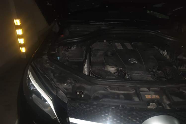 Used Mercedes-Benz GLE Coupe 2015 GLE 400 4MATIC Coupe SUV Engine Bay Right