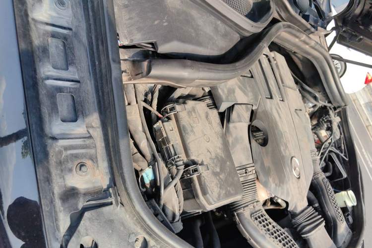 Used Mercedes-Benz GLE Coupe 2015 GLE 320 4MATIC Coupe SUV Engine Bay Right