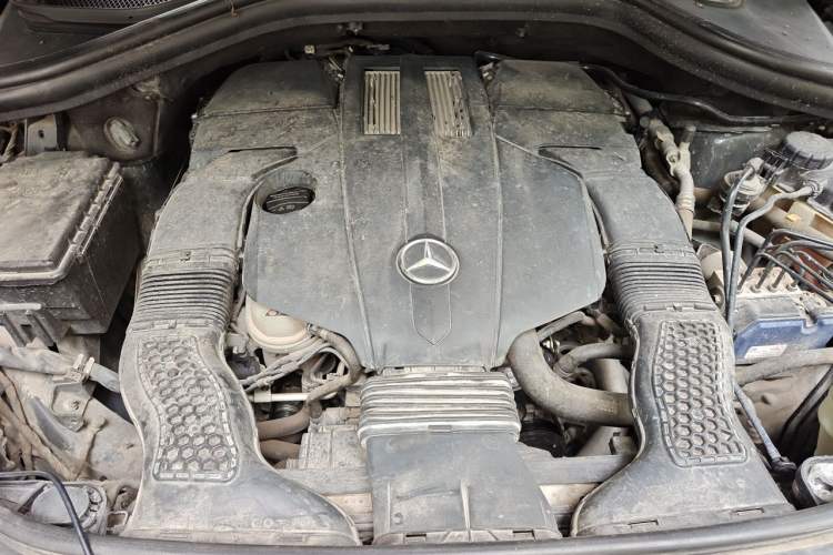 Used Mercedes-Benz GLE Coupe 2015 GLE 320 4MATIC Coupe SUV Engine Bay