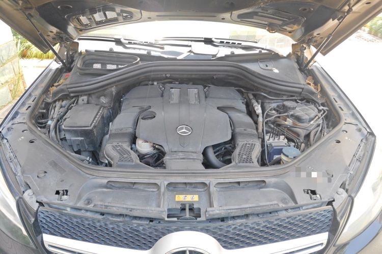 Used Mercedes-Benz GLE Coupe 2015 GLE 400 4MATIC Coupe SUV Engine Bay