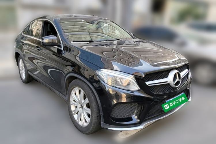 Used Mercedes-Benz GLE Coupe 2015 GLE 320 4MATIC Coupe SUV Front Right 45 Deg