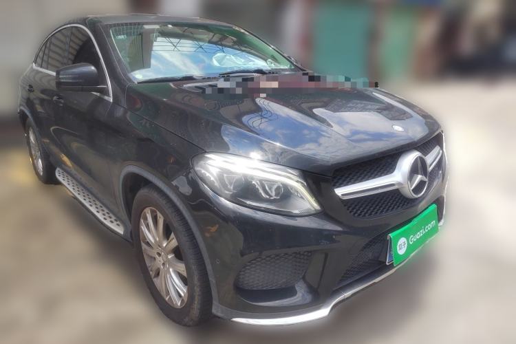 Used Mercedes-Benz GLE Coupe 2015 GLE 320 4MATIC Coupe SUV Front Right 45 Deg
