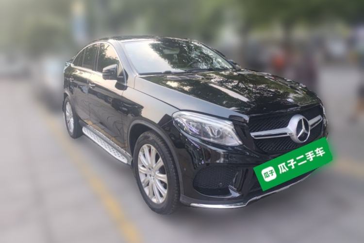 Used Mercedes-Benz GLE Coupe 2015 GLE 320 4MATIC Coupe SUV Front Right 45 Deg