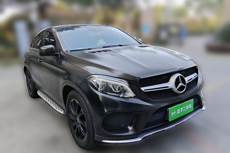Used Mercedes-Benz GLE Coupe 2015 GLE 320 4MATIC Coupe SUV Front Right 45 Deg