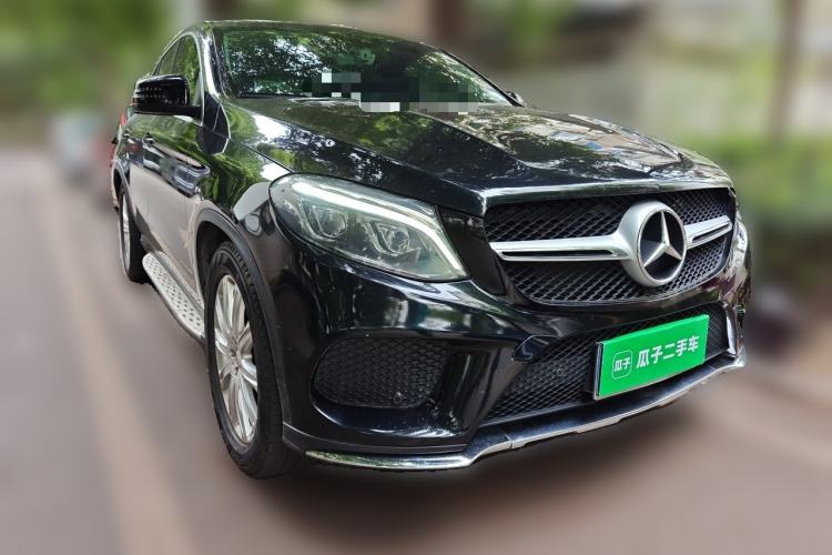 Used Mercedes-Benz GLE Coupe 2015 GLE 320 4MATIC Coupe SUV Front Right 45 Deg