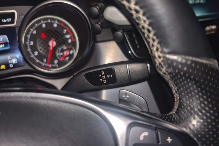 Used Mercedes-Benz GLE Coupe 2015 GLE 450 AMG 4MATIC Coupe SUV Gear Lever