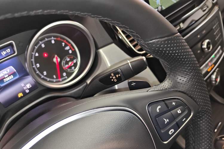 Used Mercedes-Benz GLE Coupe 2015 GLE 400 4MATIC Coupe SUV Gear Lever