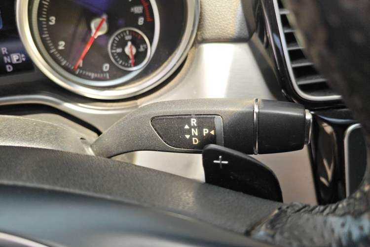 Used Mercedes-Benz GLE Coupe 2015 GLE 400 4MATIC Coupe SUV Gear Lever
