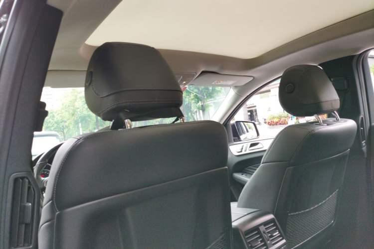 Used Mercedes-Benz GLE Coupe 2015 GLE 400 4MATIC Coupe SUV Headliner