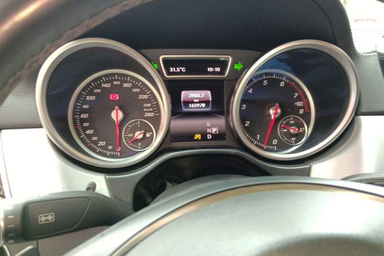 Used Mercedes-Benz GLE Coupe 2015 GLE 320 4MATIC Coupe SUV Instrument Cluster