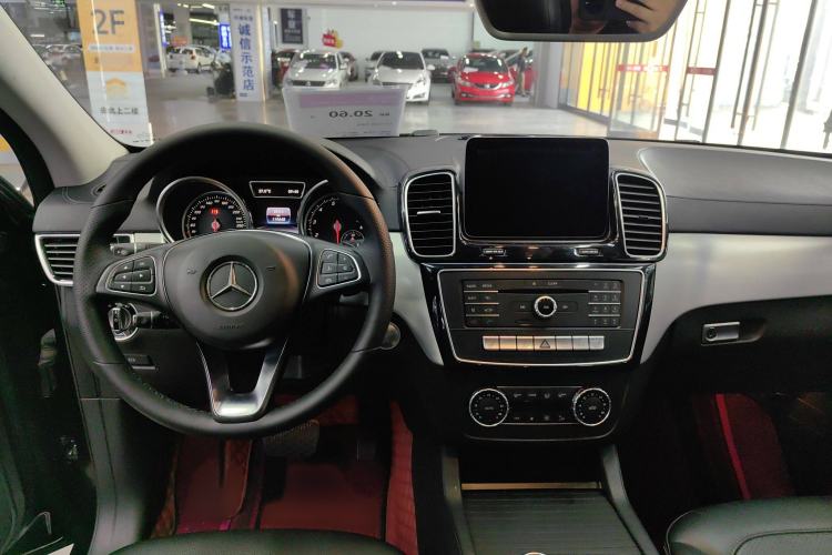 Used Mercedes-Benz GLE Coupe 2015 GLE 320 4MATIC Coupe SUV Instrument Cluster
