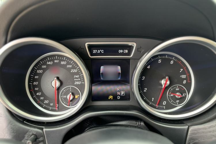 Used Mercedes-Benz GLE Coupe 2015 GLE 320 4MATIC Coupe SUV Instrument Cluster