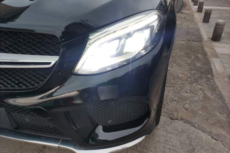 Used Mercedes-Benz GLE Coupe 2015 GLE 320 4MATIC Coupe SUV Left Front Headlight