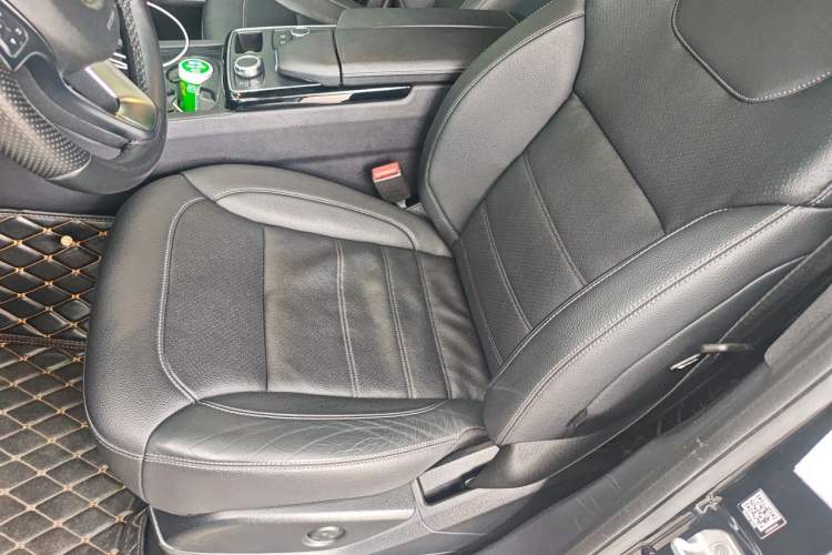 Used Mercedes-Benz GLE Coupe 2015 GLE 320 4MATIC Coupe SUV Left Front Seat