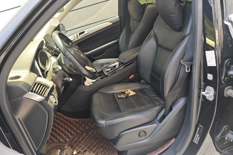 Used Mercedes-Benz GLE Coupe 2015 GLE 400 4MATIC Coupe SUV Left Front Seat
