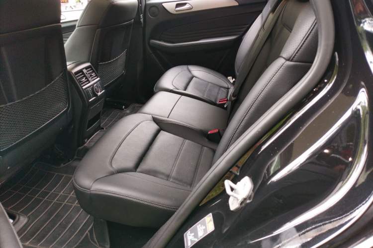 Used Mercedes-Benz GLE Coupe 2015 GLE 400 4MATIC Coupe SUV Left Rear Seat
