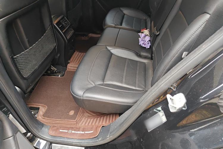Used Mercedes-Benz GLE Coupe 2015 GLE 320 4MATIC Coupe SUV Left Rear Seat