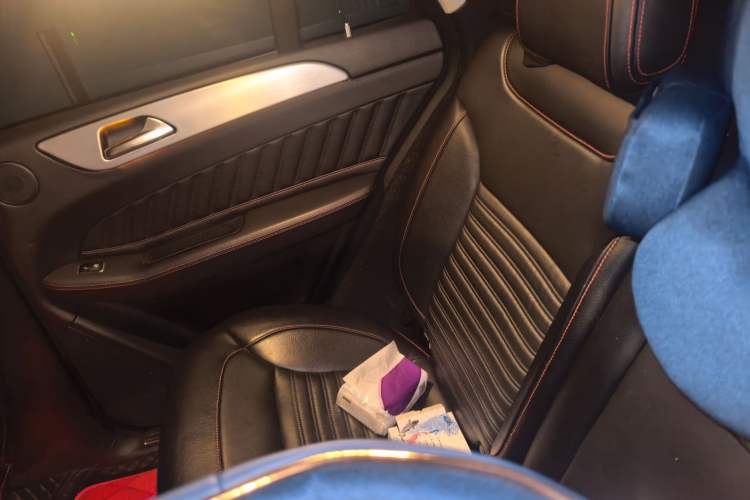Used Mercedes-Benz GLE Coupe 2015 GLE 450 AMG 4MATIC Coupe SUV Left Rear Seat