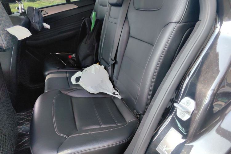 Used Mercedes-Benz GLE Coupe 2015 GLE 320 4MATIC Coupe SUV Left Rear Seat