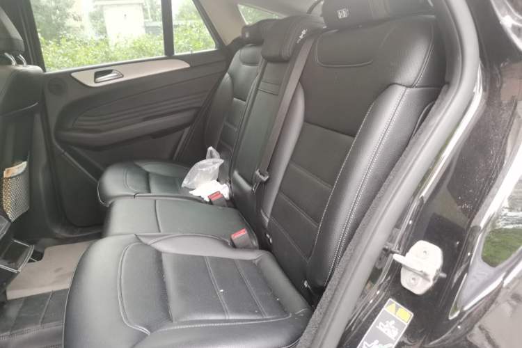 Used Mercedes-Benz GLE Coupe 2015 GLE 320 4MATIC Coupe SUV Left Rear Seat