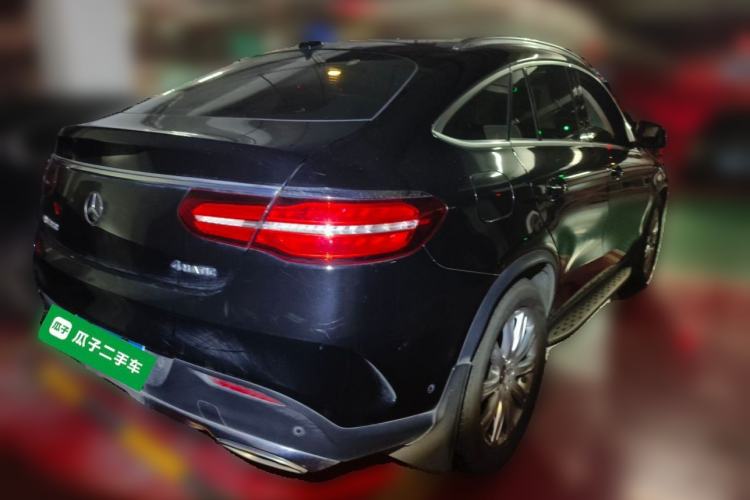 Used Mercedes-Benz GLE Coupe 2015 GLE 320 4MATIC Coupe SUV Rear Right 45 Deg