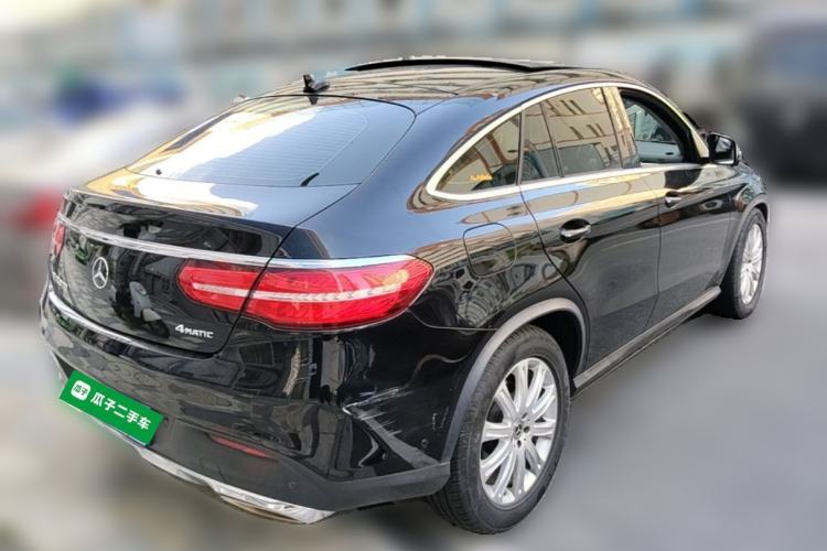 Used Mercedes-Benz GLE Coupe 2015 GLE 320 4MATIC Coupe SUV Rear Right 45 Deg