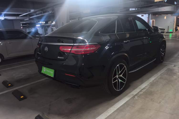 Used Mercedes-Benz GLE Coupe 2015 GLE 450 AMG 4MATIC Coupe SUV Rear Right 45 Deg