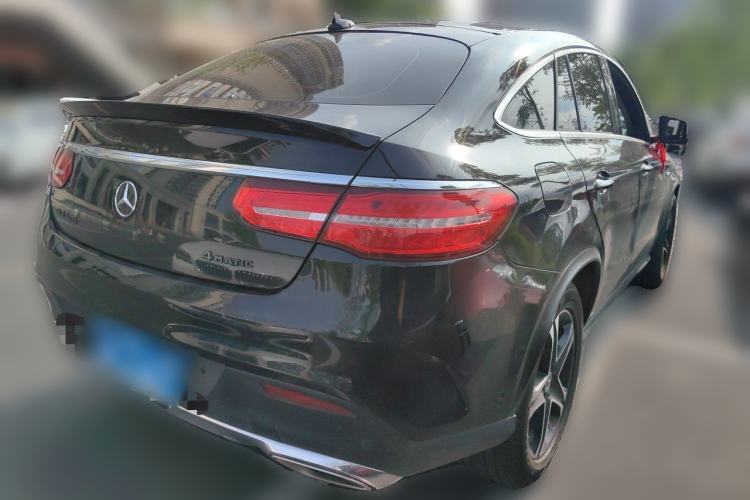 Used Mercedes-Benz GLE Coupe 2015 GLE 320 4MATIC Coupe SUV Rear Right 45 Deg