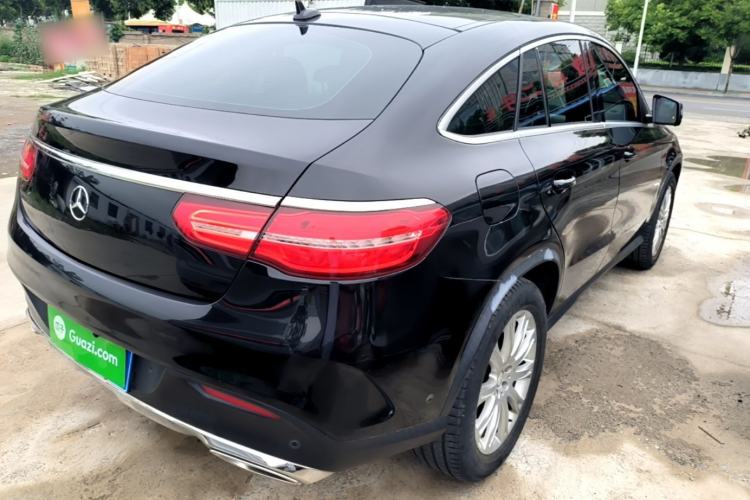 Used Mercedes-Benz GLE Coupe 2015 GLE 320 4MATIC Coupe SUV Rear Right 45 Deg