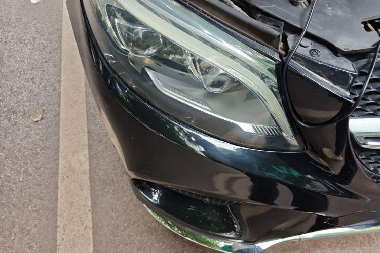 Used Mercedes-Benz GLE Coupe 2015 GLE 320 4MATIC Coupe SUV Right Front Headlight