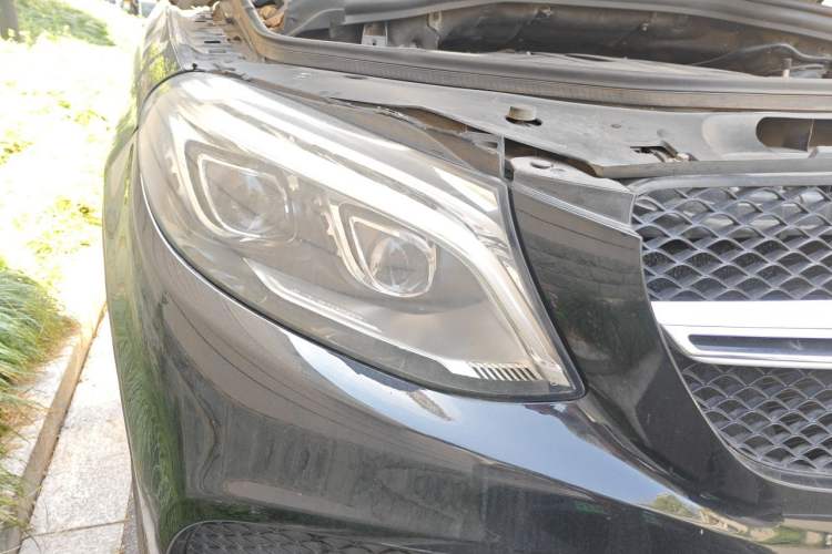 Used Mercedes-Benz GLE Coupe 2015 GLE 400 4MATIC Coupe SUV Right Front Headlight