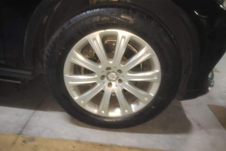 Used Mercedes-Benz GLE Coupe 2015 GLE 320 4MATIC Coupe SUV Right Front Wheel Hub