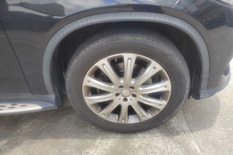 Used Mercedes-Benz GLE Coupe 2015 GLE 320 4MATIC Coupe SUV Right Front Wheel Hub