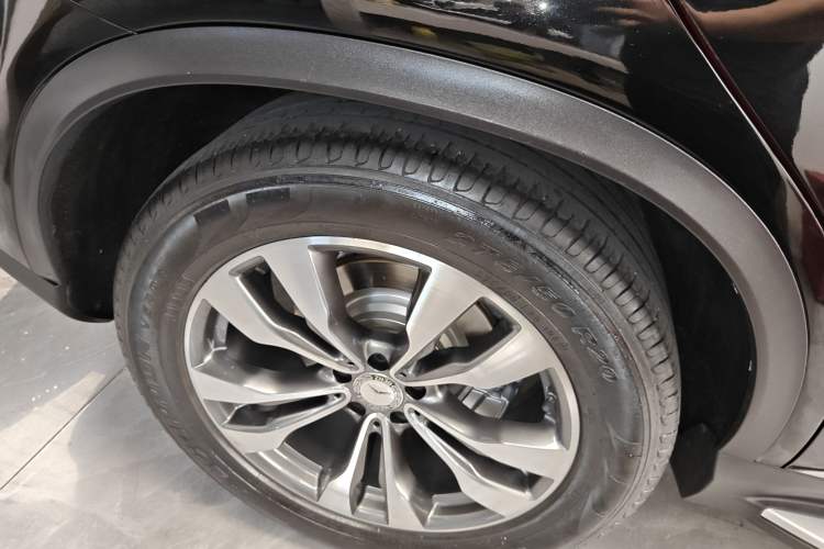 Used Mercedes-Benz GLE Coupe 2015 GLE 400 4MATIC Coupe SUV Right Rear Wheel Hub