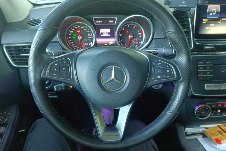 Used Mercedes-Benz GLE Coupe 2015 GLE 320 4MATIC Coupe SUV Steering Wheel