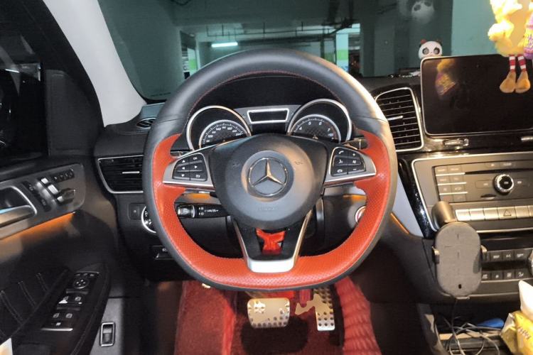 Used Mercedes-Benz GLE Coupe 2015 GLE 450 AMG 4MATIC Coupe SUV Steering Wheel