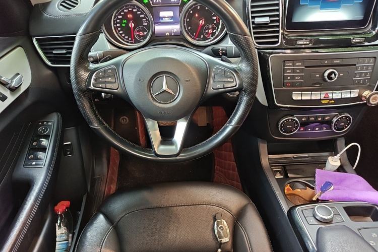 Used Mercedes-Benz GLE Coupe 2015 GLE 320 4MATIC Coupe SUV Steering Wheel
