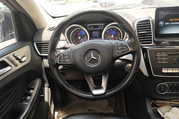 Used Mercedes-Benz GLE Coupe 2015 GLE 400 4MATIC Coupe SUV Steering Wheel