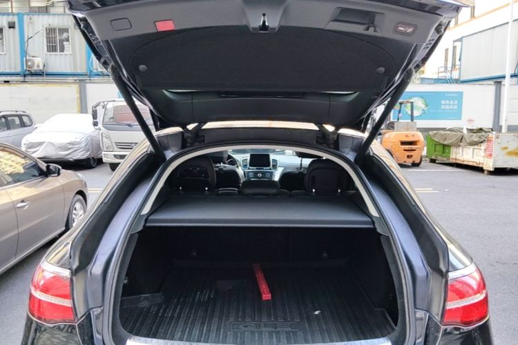 Used Mercedes-Benz GLE Coupe 2015 GLE 320 4MATIC Coupe SUV Trunk