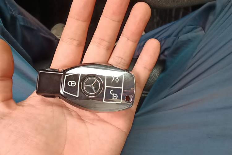 Used Mercedes-Benz GLE Coupe 2015 GLE 320 4MATIC Coupe SUV Vehicle Key
