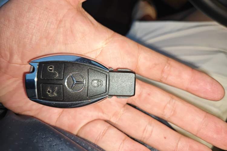 Used Mercedes-Benz GLE Coupe 2015 GLE 320 4MATIC Coupe SUV Vehicle Key