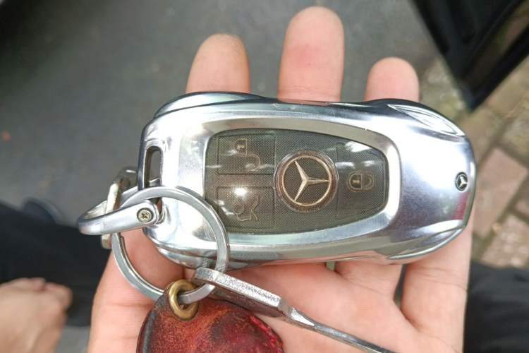 Used Mercedes-Benz GLE Coupe 2015 GLE 320 4MATIC Coupe SUV Vehicle Key