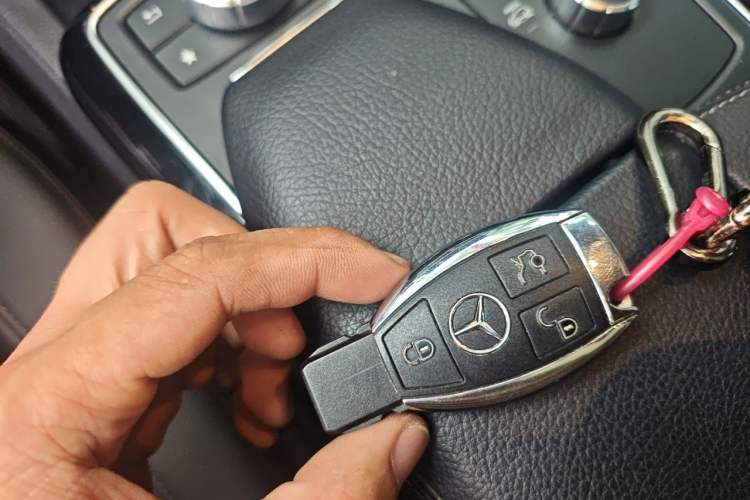 Used Mercedes-Benz GLE Coupe 2015 GLE 320 4MATIC Coupe SUV Vehicle Key