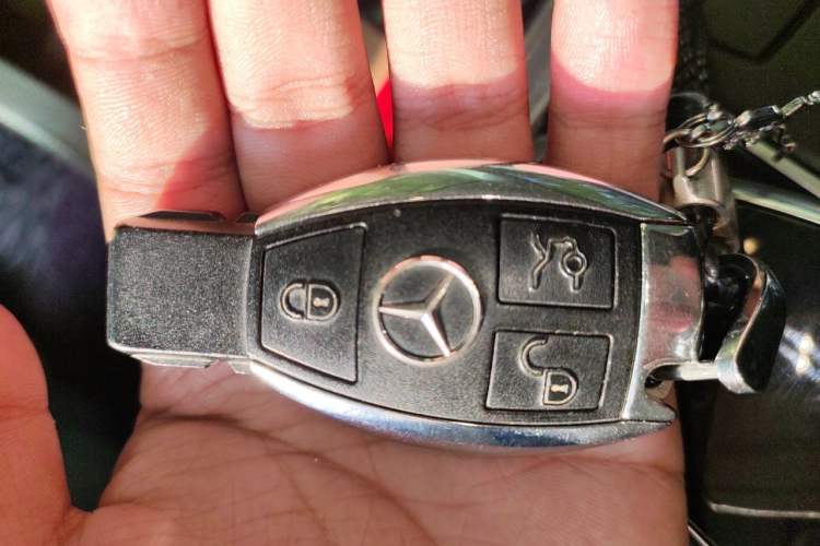 Used Mercedes-Benz GLE Coupe 2015 GLE 450 AMG 4MATIC Coupe SUV Vehicle Key