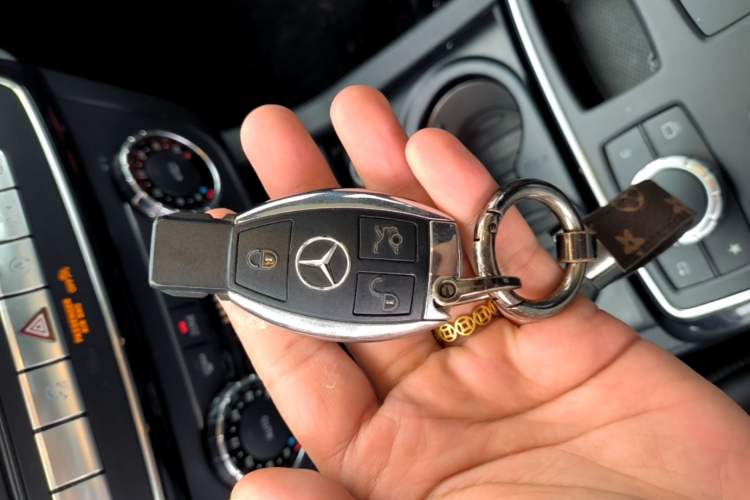 Used Mercedes-Benz GLE Coupe 2015 GLE 320 4MATIC Coupe SUV Vehicle Key