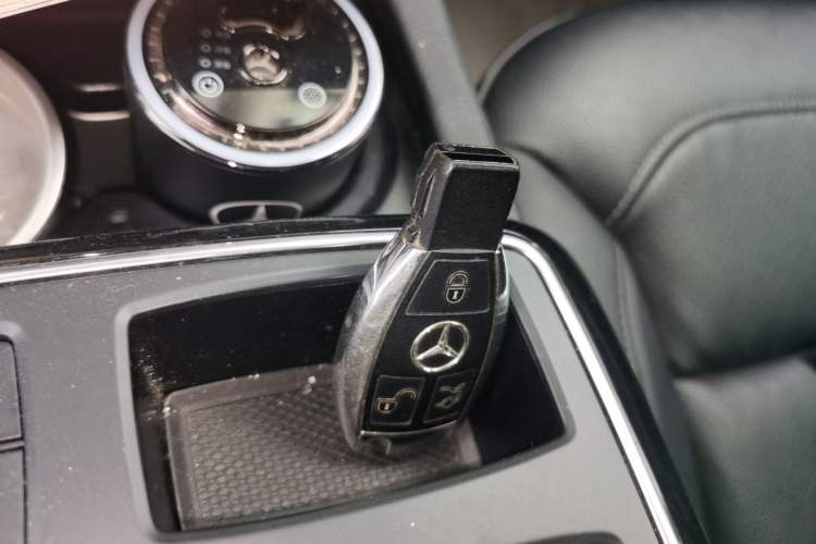 Used Mercedes-Benz GLE Coupe 2015 GLE 320 4MATIC Coupe SUV Vehicle Key